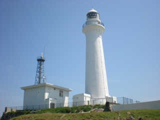 東北最古の灯台で、レンガ造りとしては日本一の高さを誇る。