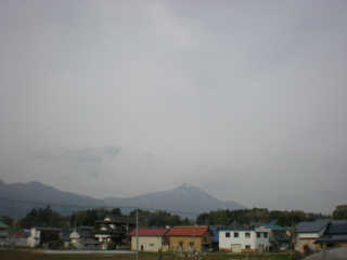 会津の象徴、磐梯山が見えてきた。